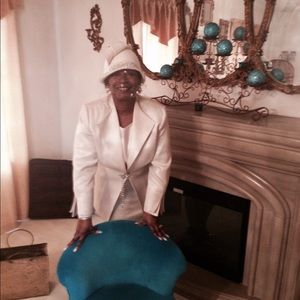 Meet your Posher, Linda